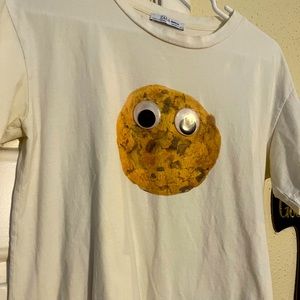 Zara goggly eye cookie shirt